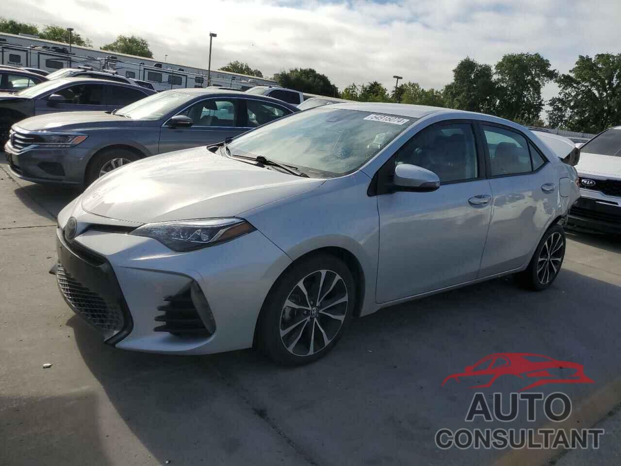 TOYOTA COROLLA 2018 - 2T1BURHE1JC055159