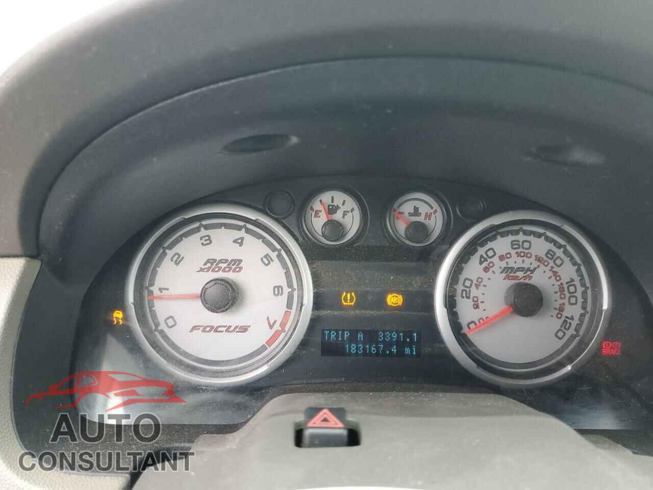 FORD FOCUS 2009 - 1FAHP35N49W224103