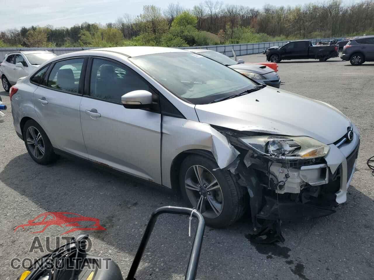 FORD FOCUS 2014 - 1FADP3F27EL126018