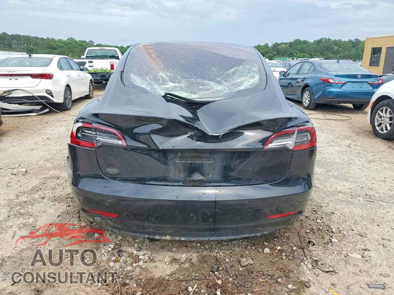 TESLA MODEL 3 2018 - 5YJ3E1EA5JF033035