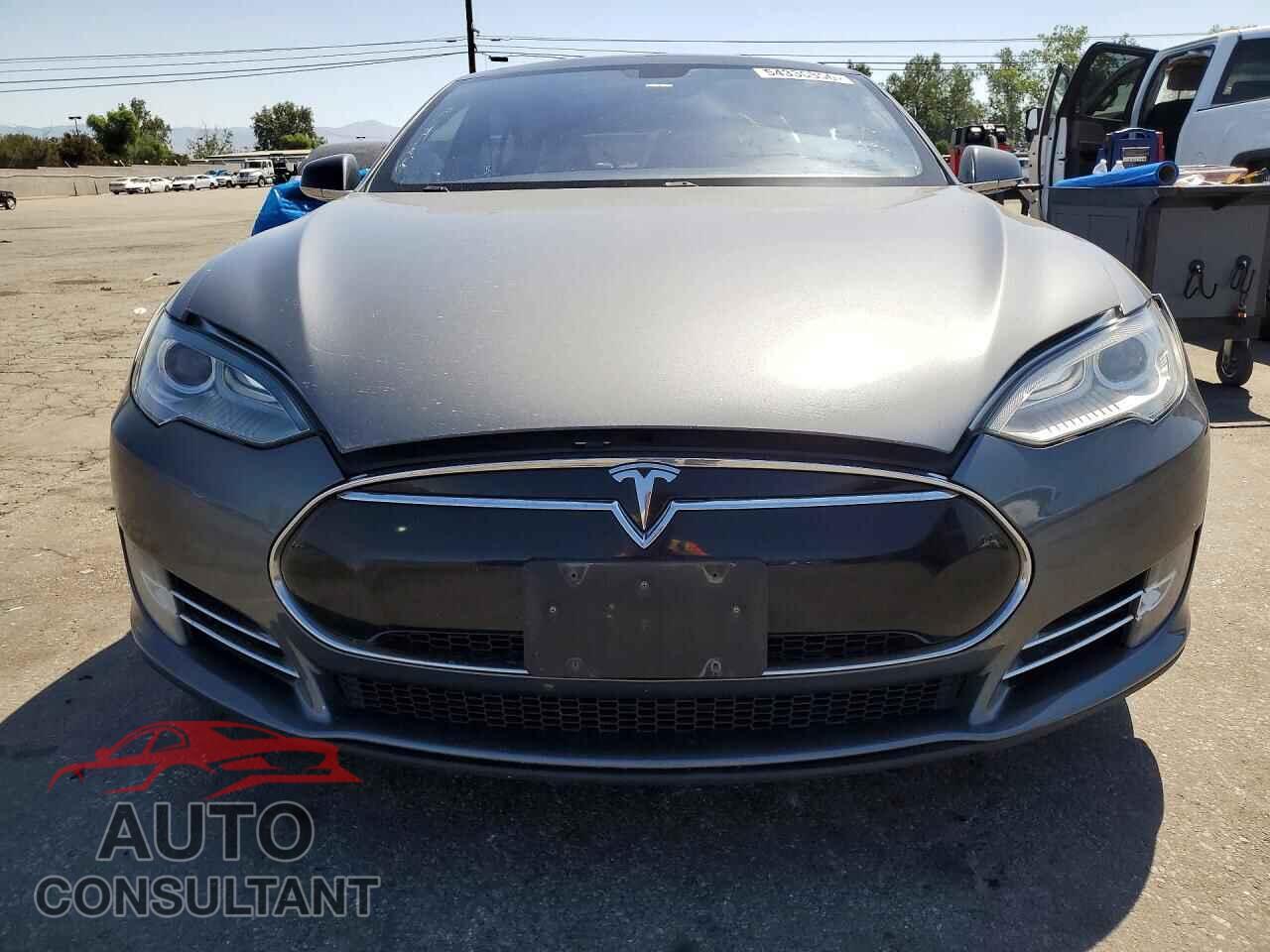 TESLA MODEL S 2012 - 5YJSA1DNXCFP02608