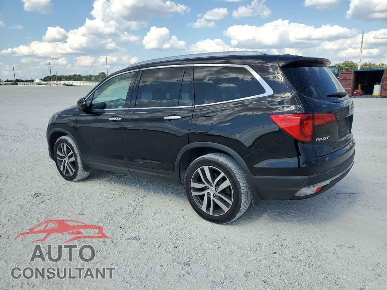 HONDA PILOT 2017 - 5FNYF6H03HB089018