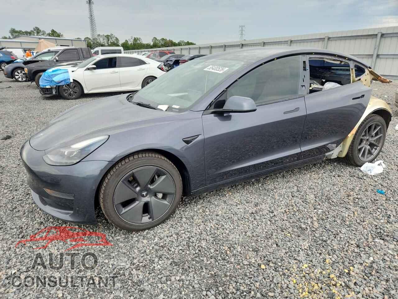 TESLA MODEL 3 2022 - 5YJ3E1EA5NF330893