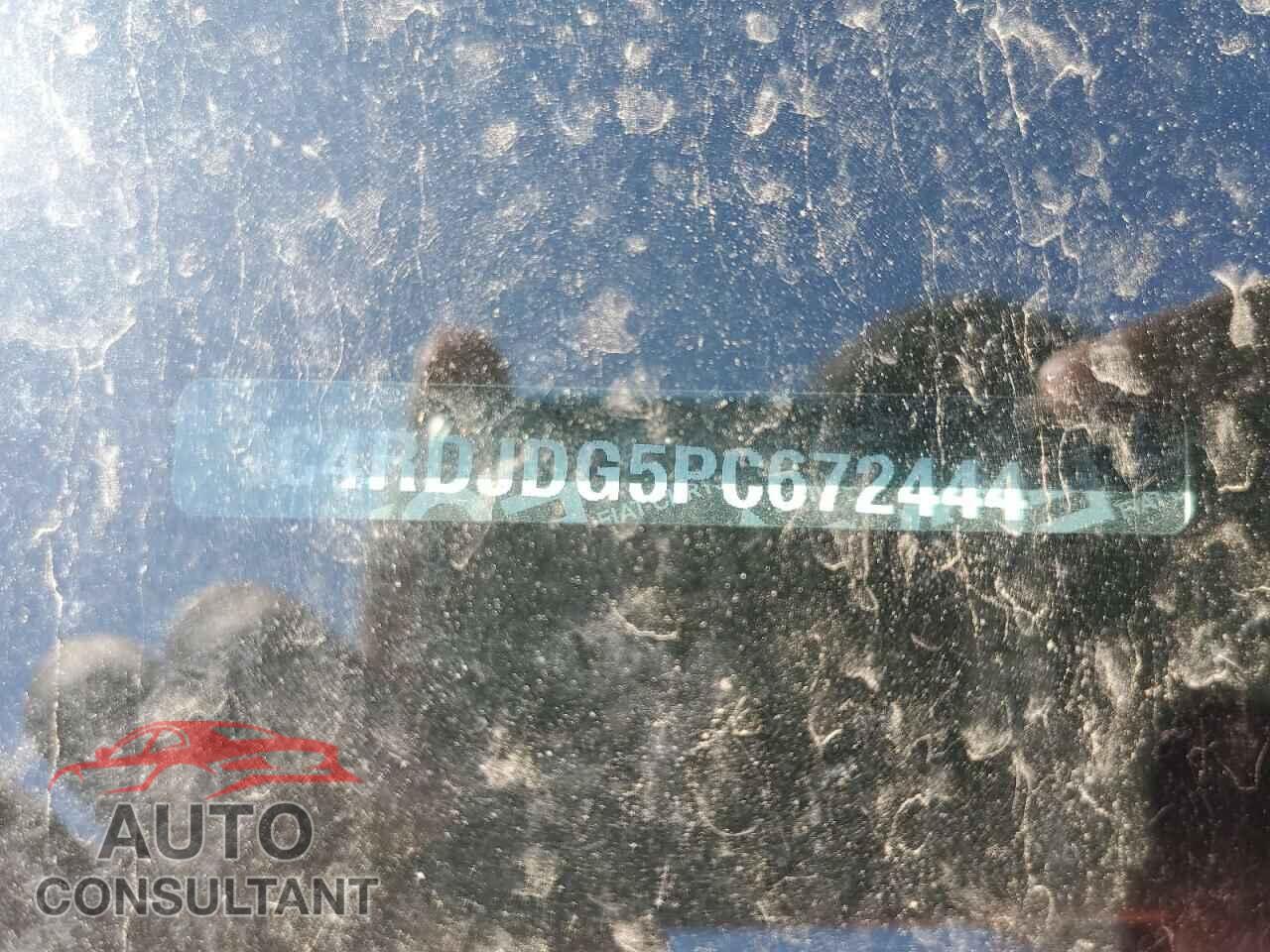 DODGE DURANGO 2023 - 1C4RDJDG5PC672444