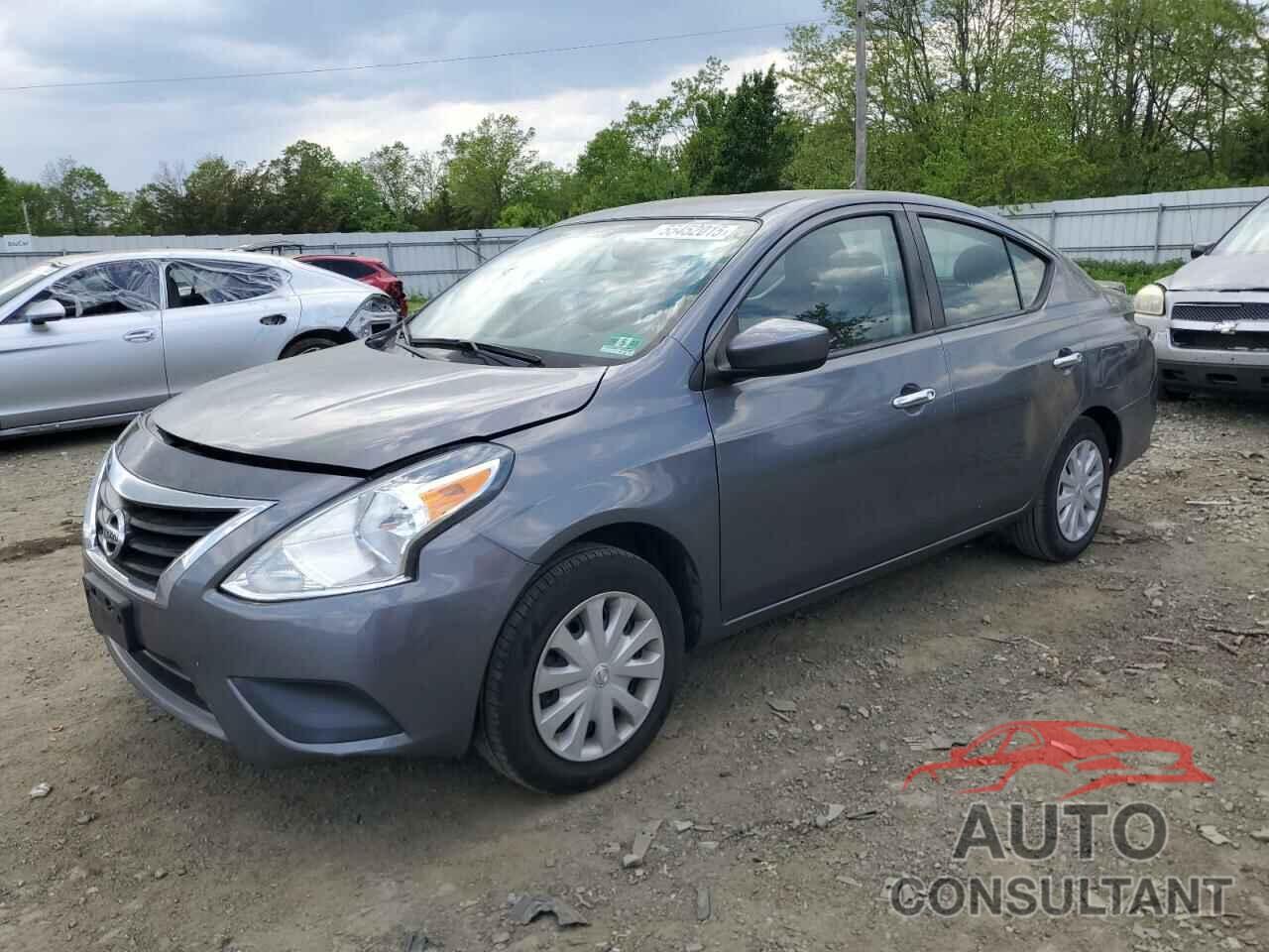 NISSAN VERSA 2018 - 3N1CN7AP2JL821482