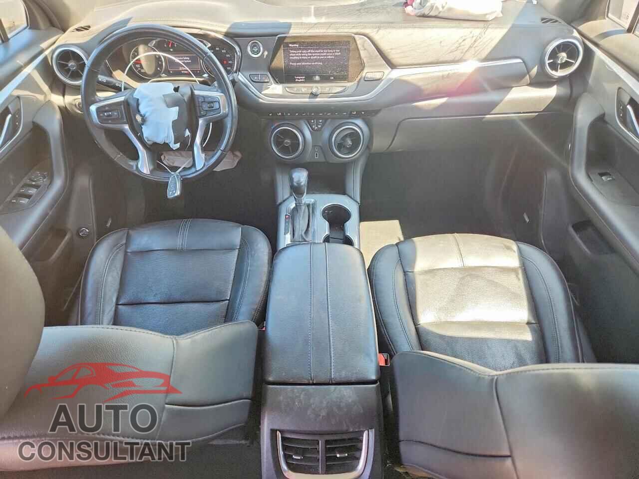 CHEVROLET BLAZER 2020 - 3GNKBJRS6LS589783