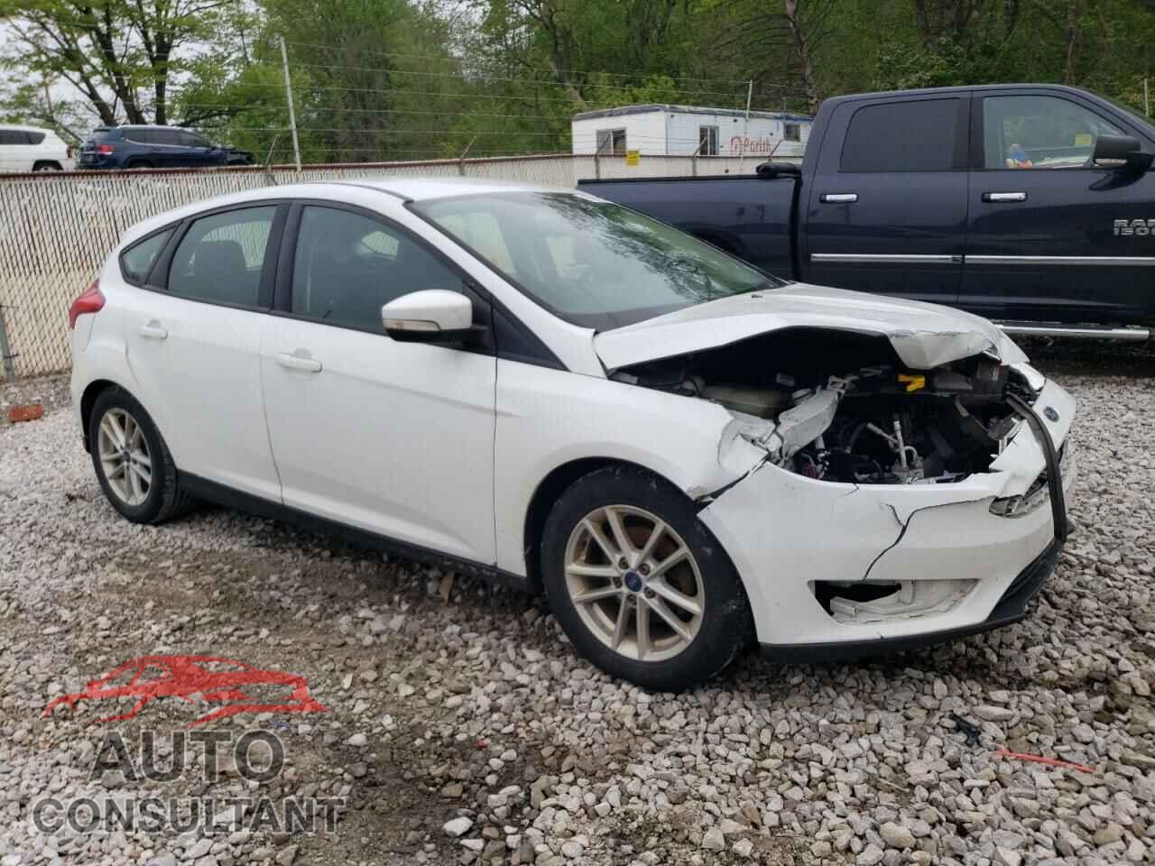 FORD FOCUS 2017 - 1FADP3K26HL267916