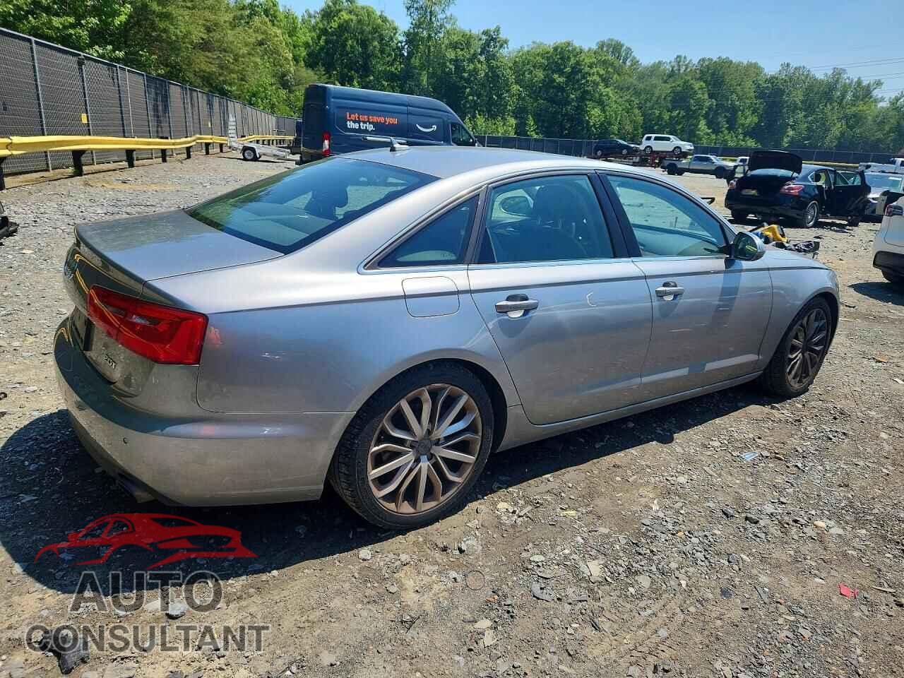 AUDI A6 2012 - WAUDFAFC1CN083515
