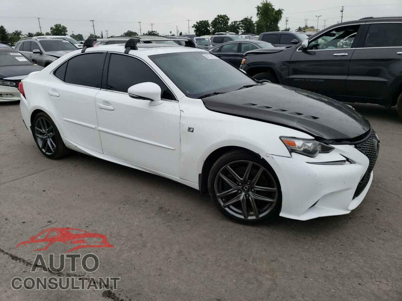 LEXUS IS 2016 - JTHBA1D20G5018243