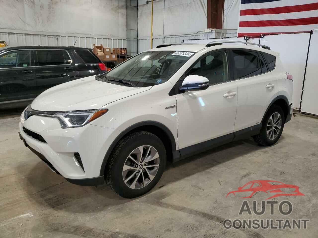 TOYOTA RAV4 2018 - JTMRJREVXJD172544