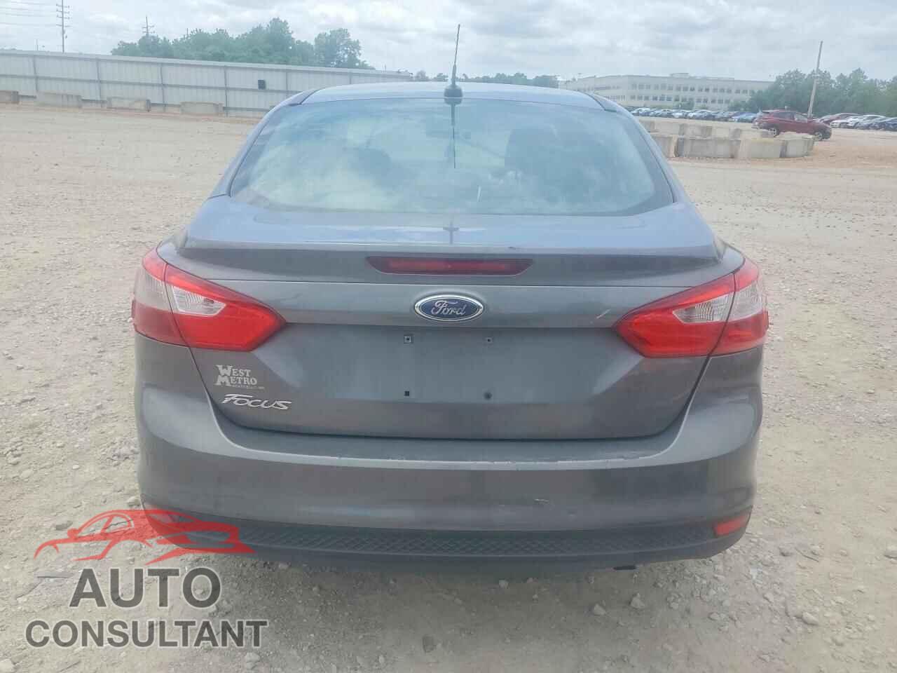FORD FOCUS 2013 - 1FADP3F29DL250385