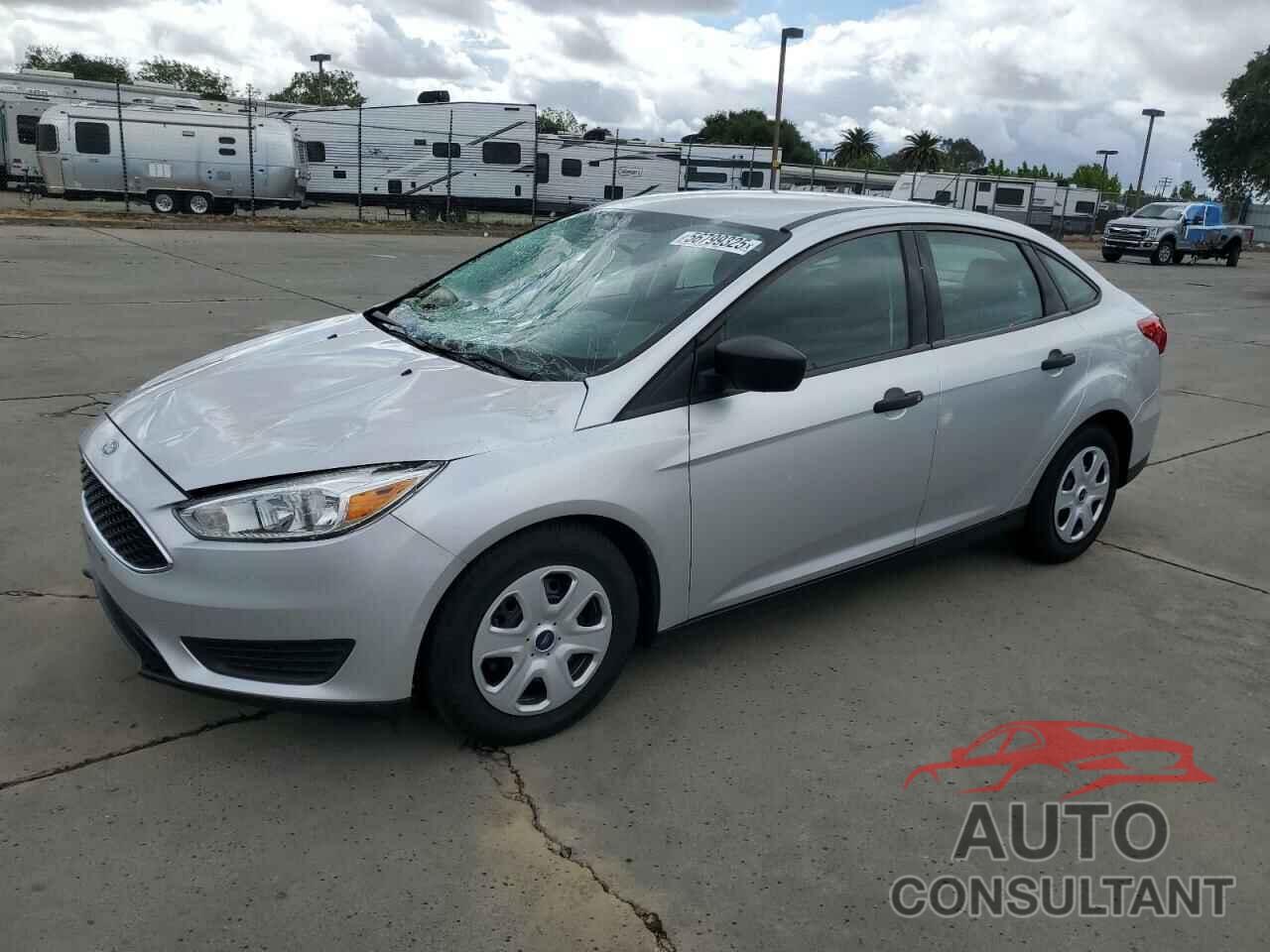 FORD FOCUS 2018 - 1FADP3E25JL323006
