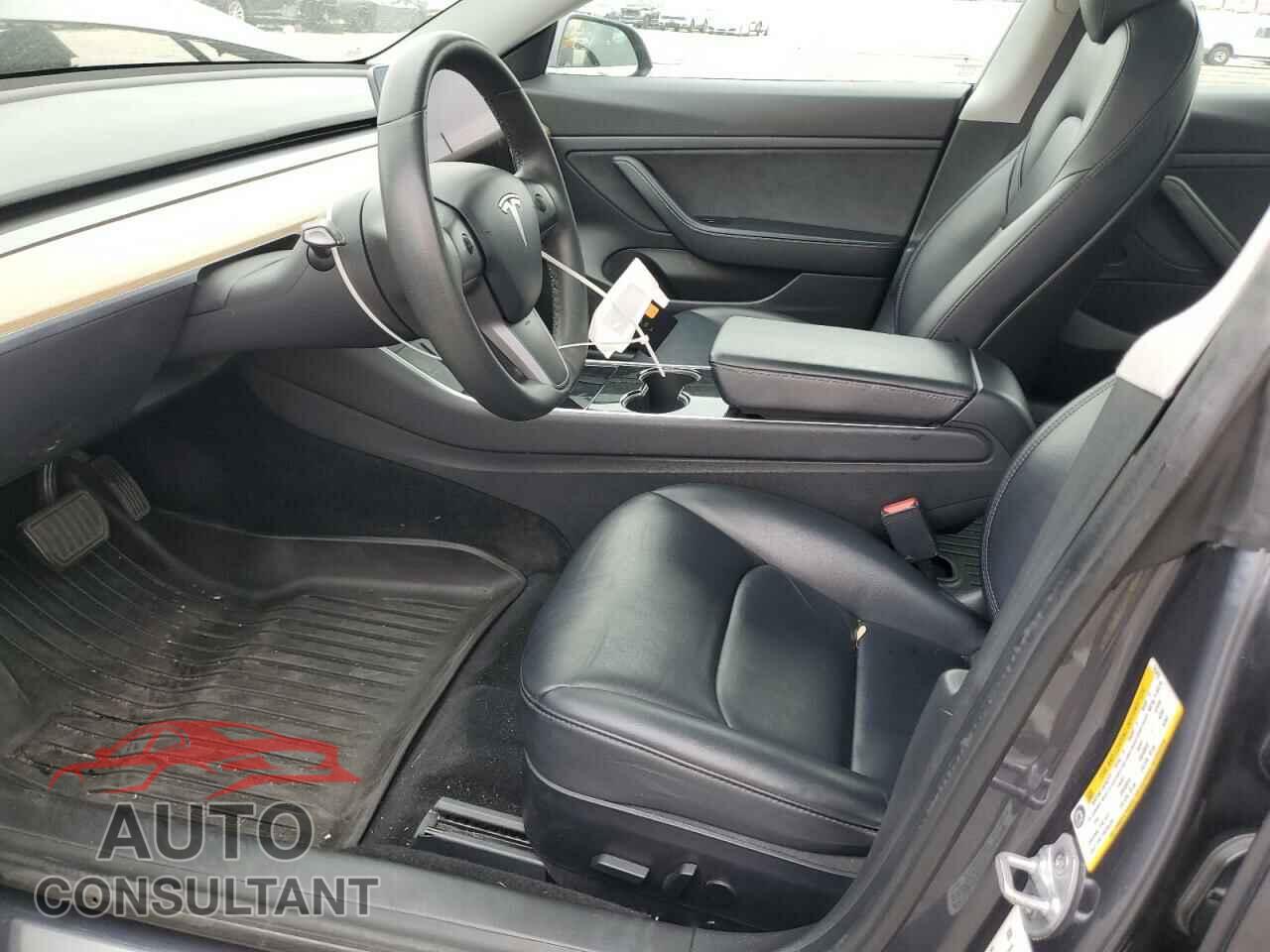 TESLA MODEL 3 2020 - 5YJ3E1EA7LF743475