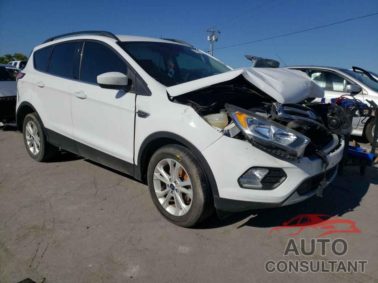 FORD ESCAPE 2018 - 1FMCU0GD6JUA58422