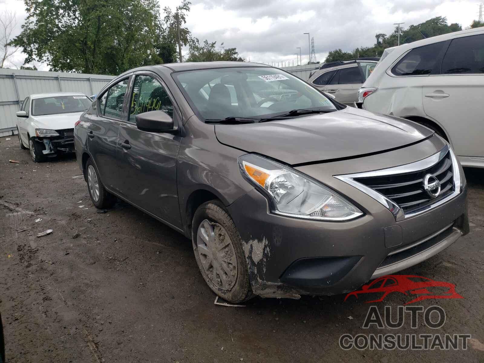 NISSAN VERSA 2017 - 3N1CN7AP2HL870174