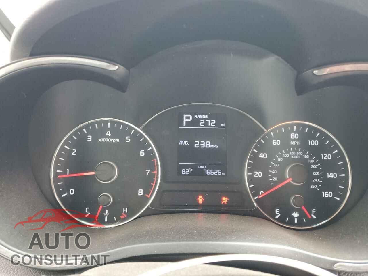 KIA FORTE 2017 - 3KPFK4A73HE018776