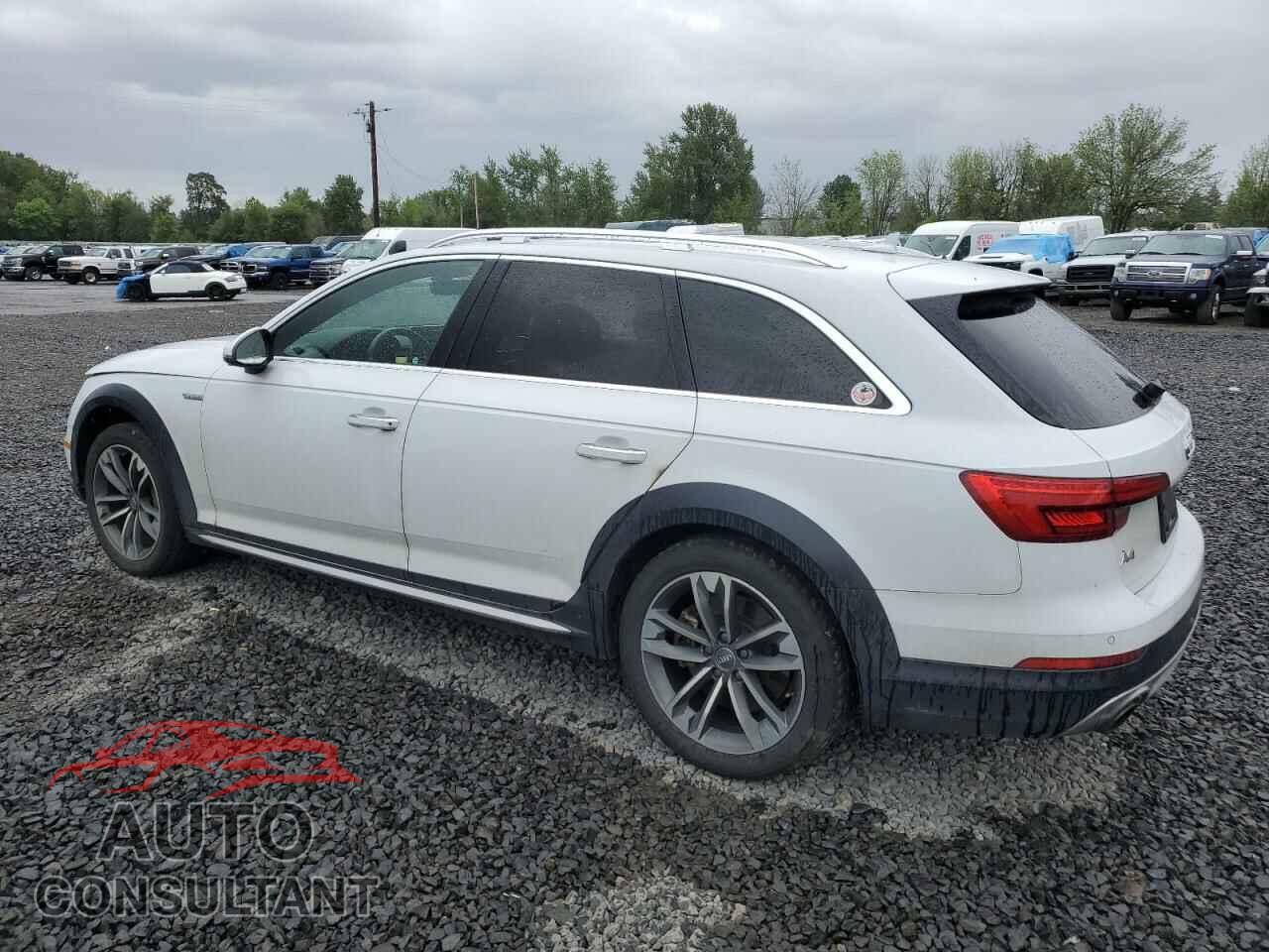 AUDI A4 2017 - WA19NBF44HA164379