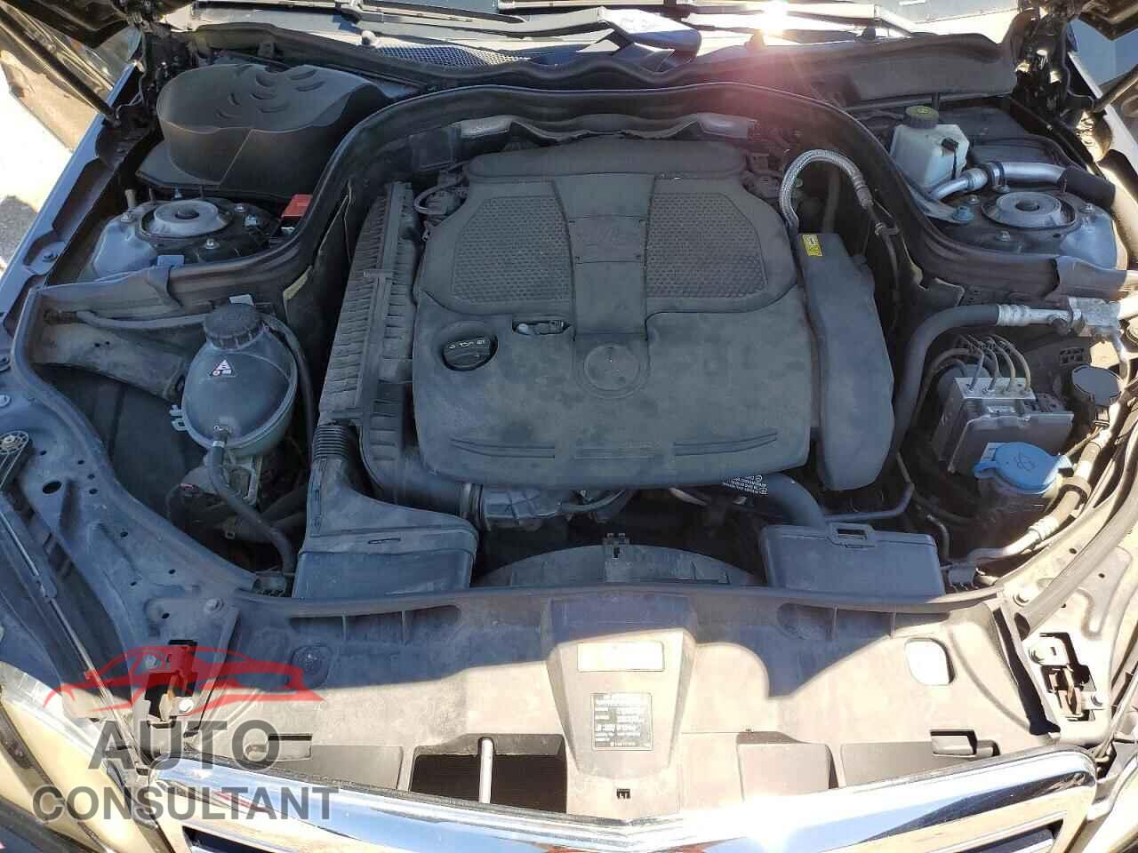 MERCEDES-BENZ E-CLASS 2012 - WDDHF8JB4CA537197