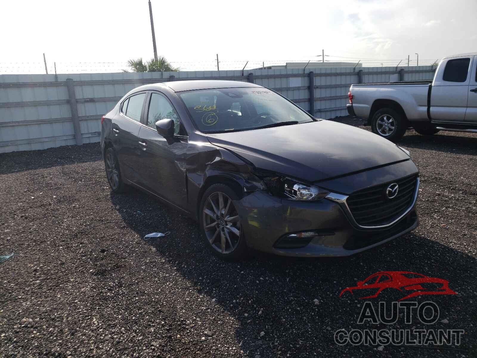 MAZDA 3 2018 - 3MZBN1V3XJM163771