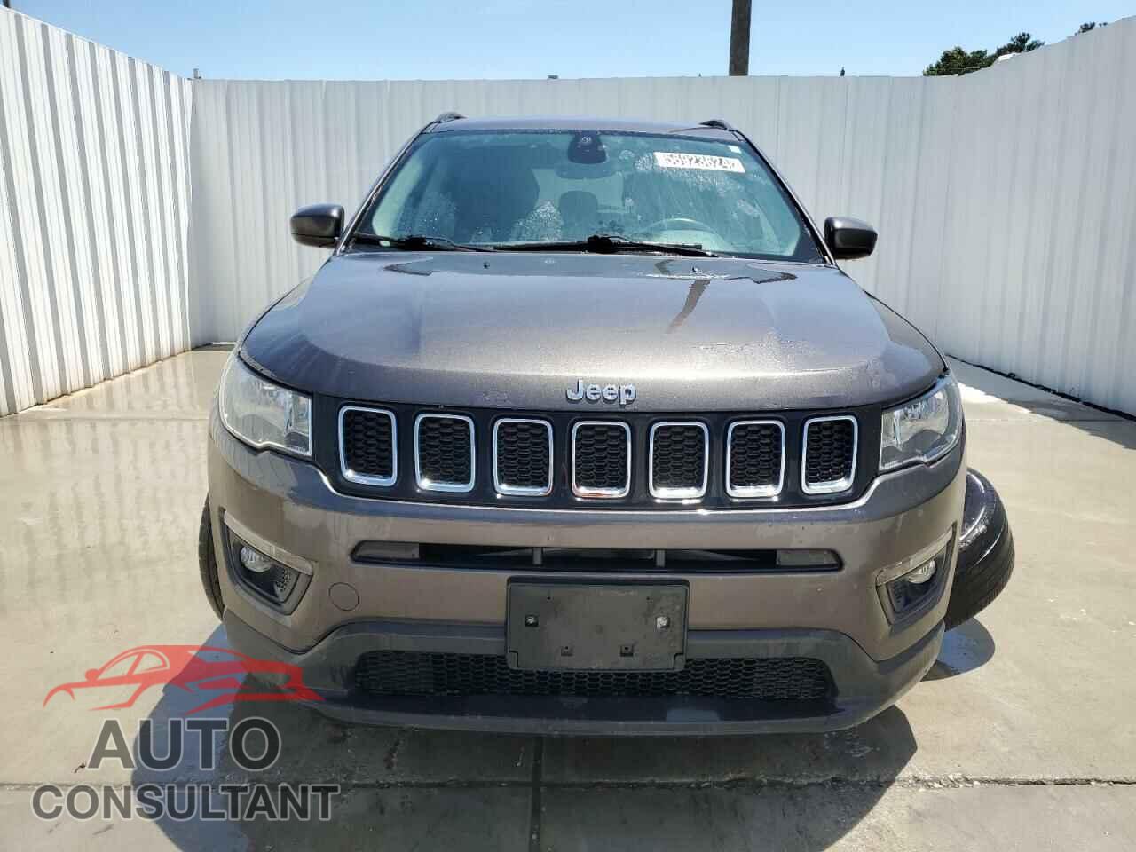 JEEP COMPASS 2018 - 3C4NJDBB6JT307167