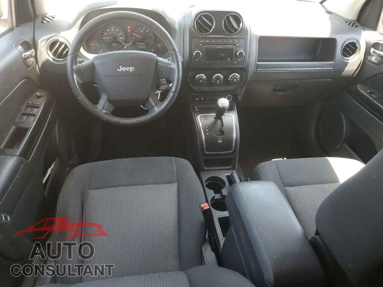 JEEP COMPASS 2010 - 1J4NT1FA3AD629596