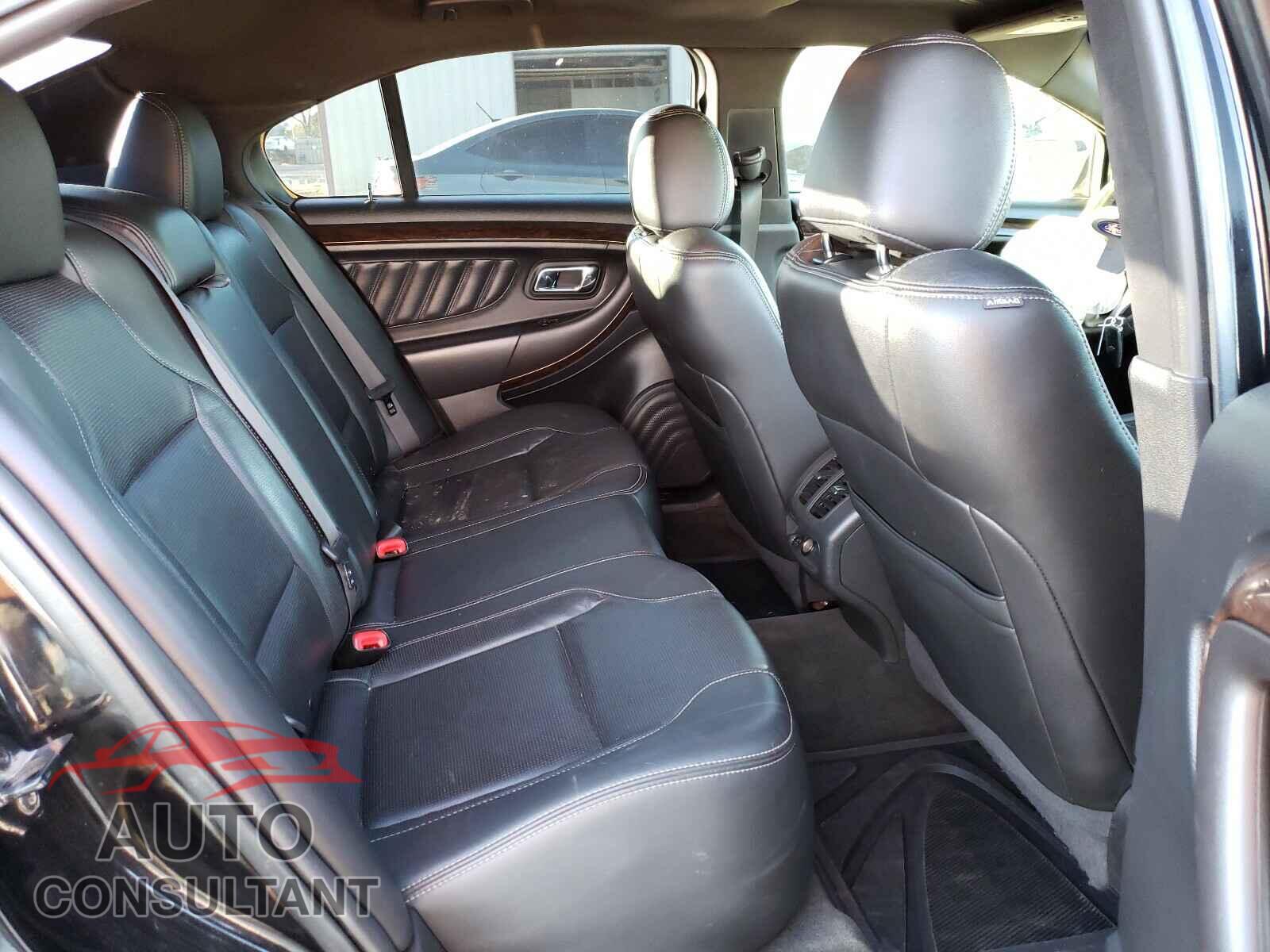 FORD TAURUS 2016 - 1FAHP2F81GG108870