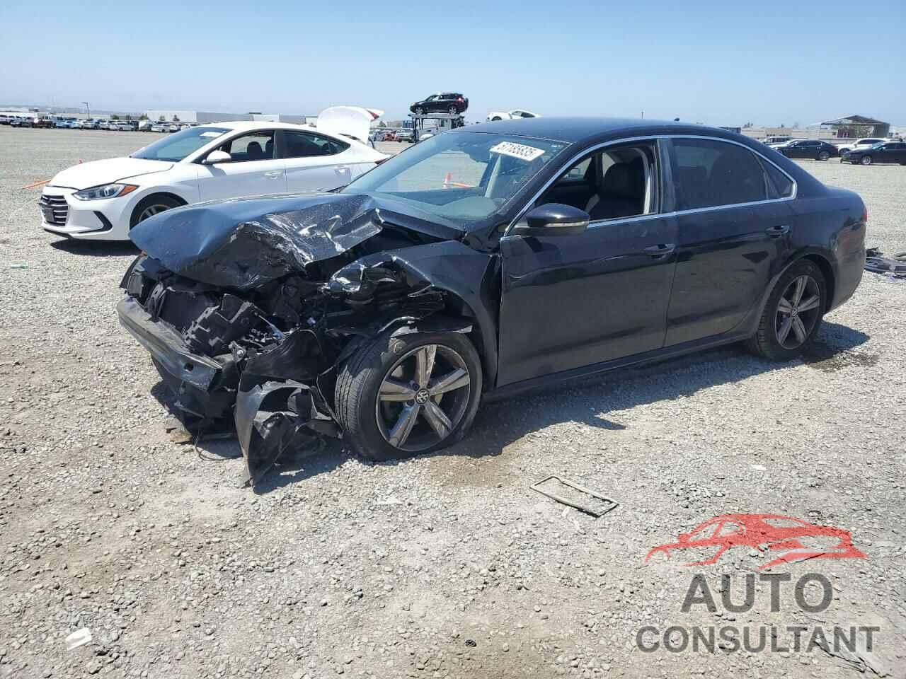 VOLKSWAGEN PASSAT 2012 - 1VWBP7A32CC019395
