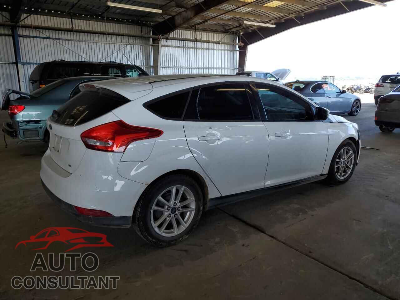 FORD FOCUS 2016 - 1FADP3K22GL254868