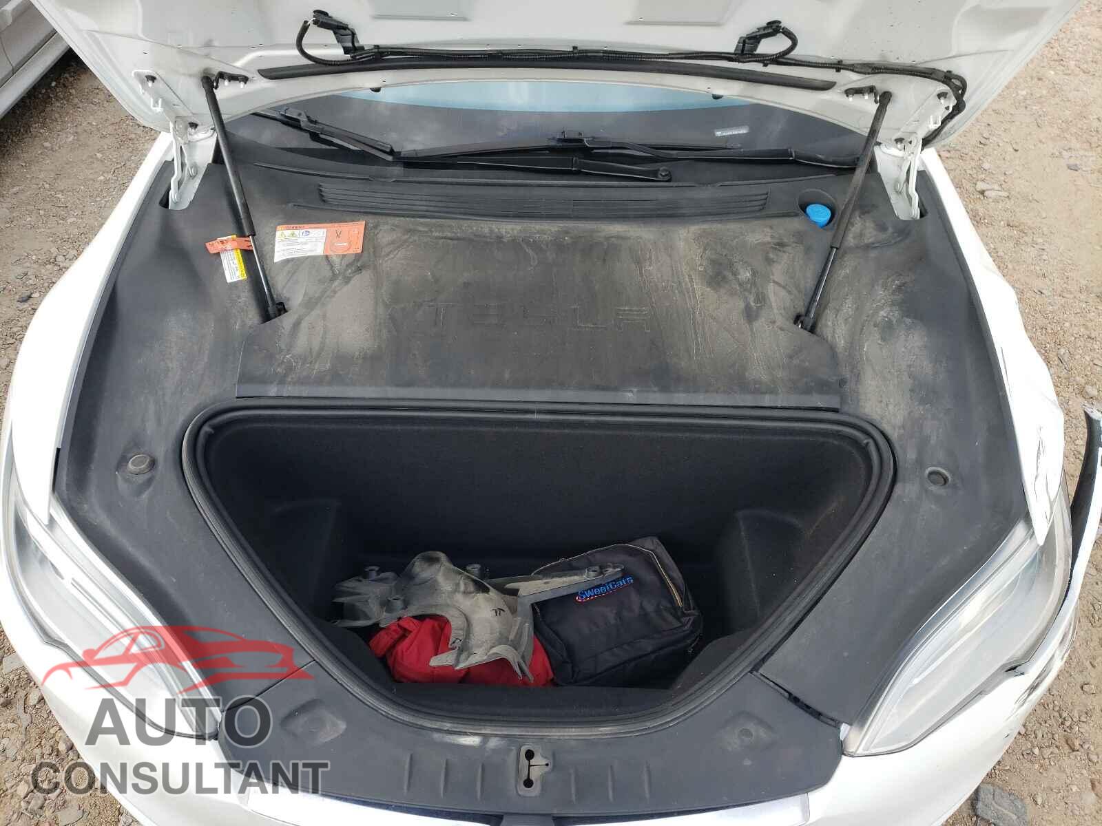 TESLA MODEL S 2016 - 5YJSA1E48GF142793
