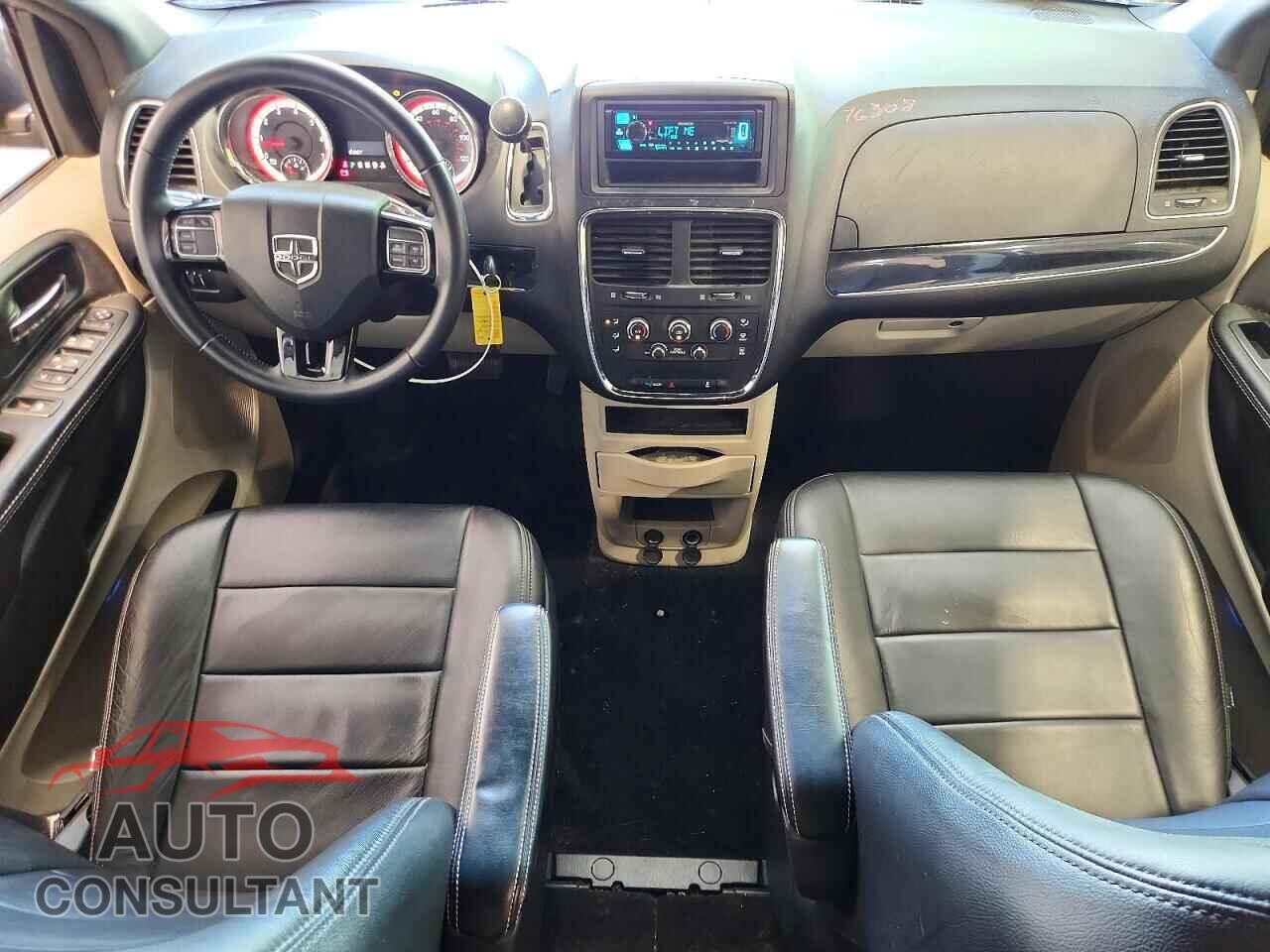 DODGE CARAVAN 2015 - 2C4RDGBG4FR685018