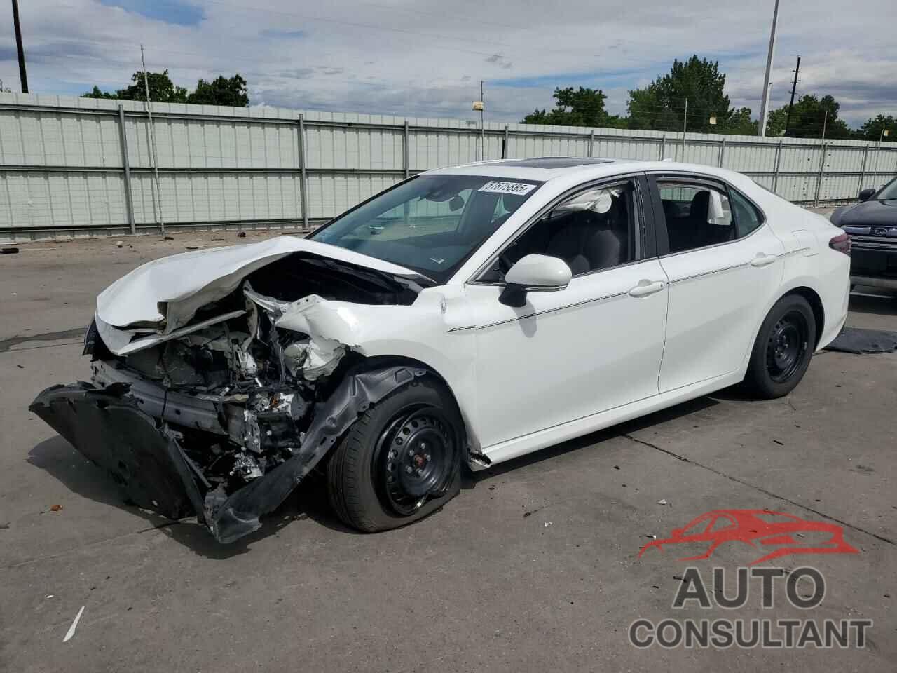 TOYOTA CAMRY 2022 - 4T1H31AK4NU588027