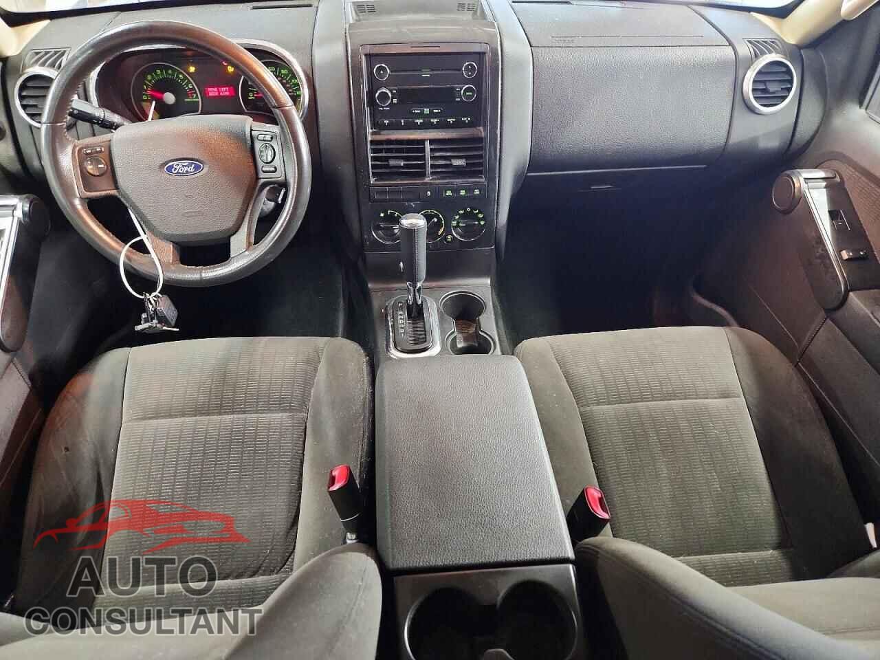 FORD EXPLORER 2010 - 1FMEU7DEXAUA85900