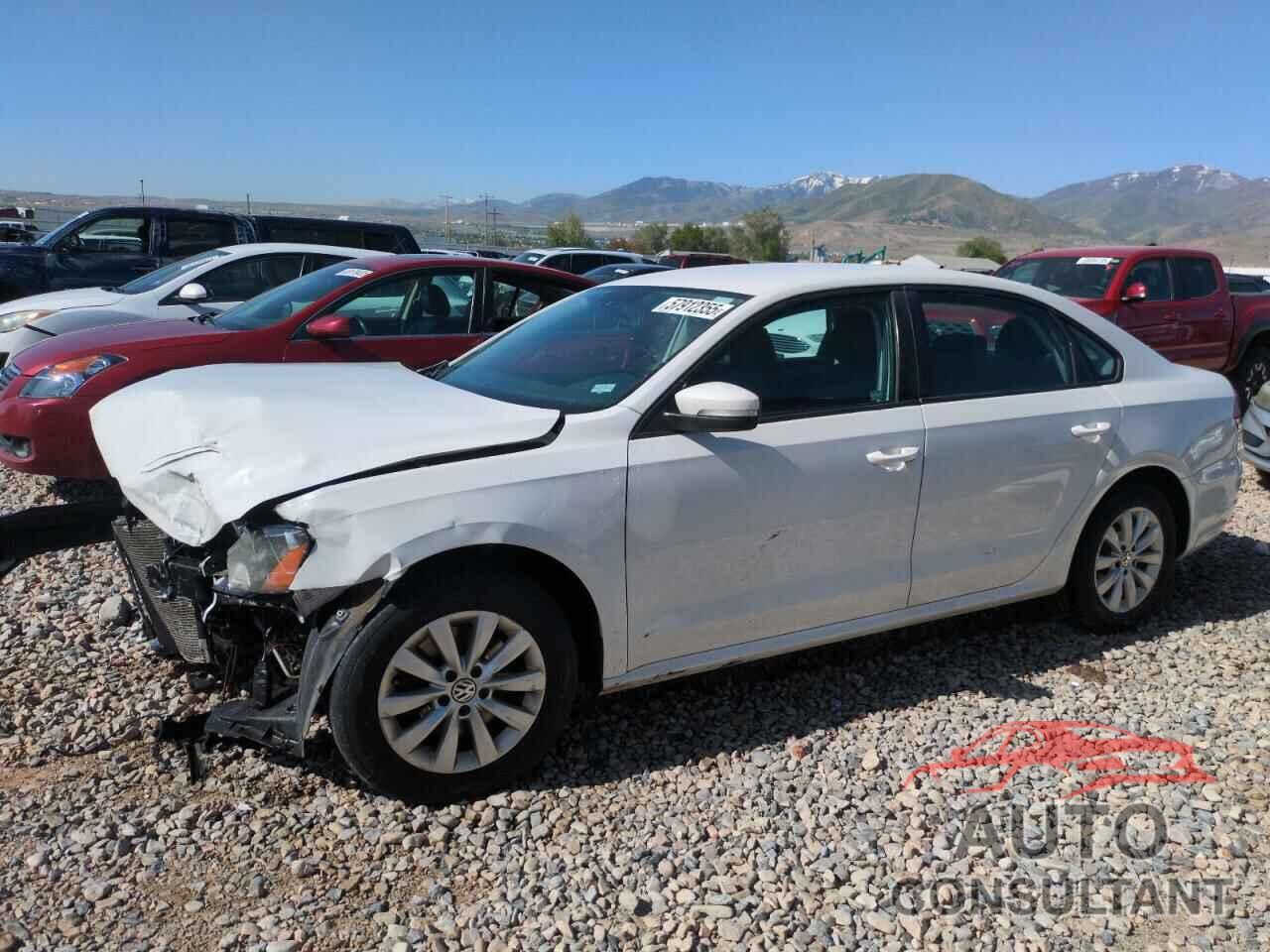 VOLKSWAGEN PASSAT 2013 - 1VWAP7A35DC101523
