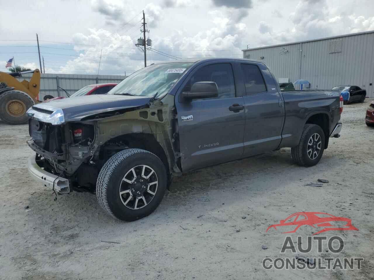 TOYOTA TUNDRA 2019 - 5TFUW5F16KX798544