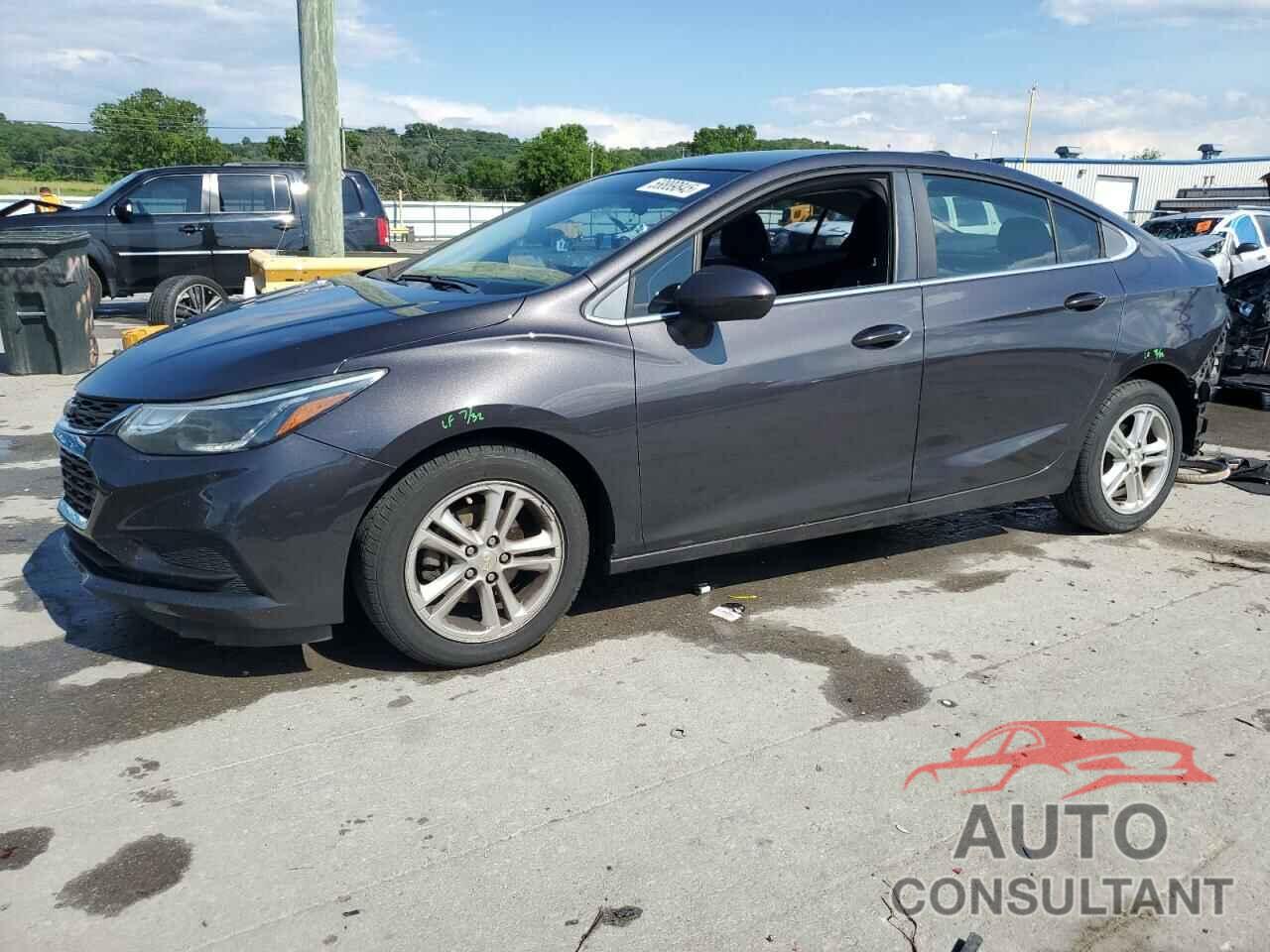 CHEVROLET CRUZE 2017 - 1G1BE5SM6H7181883