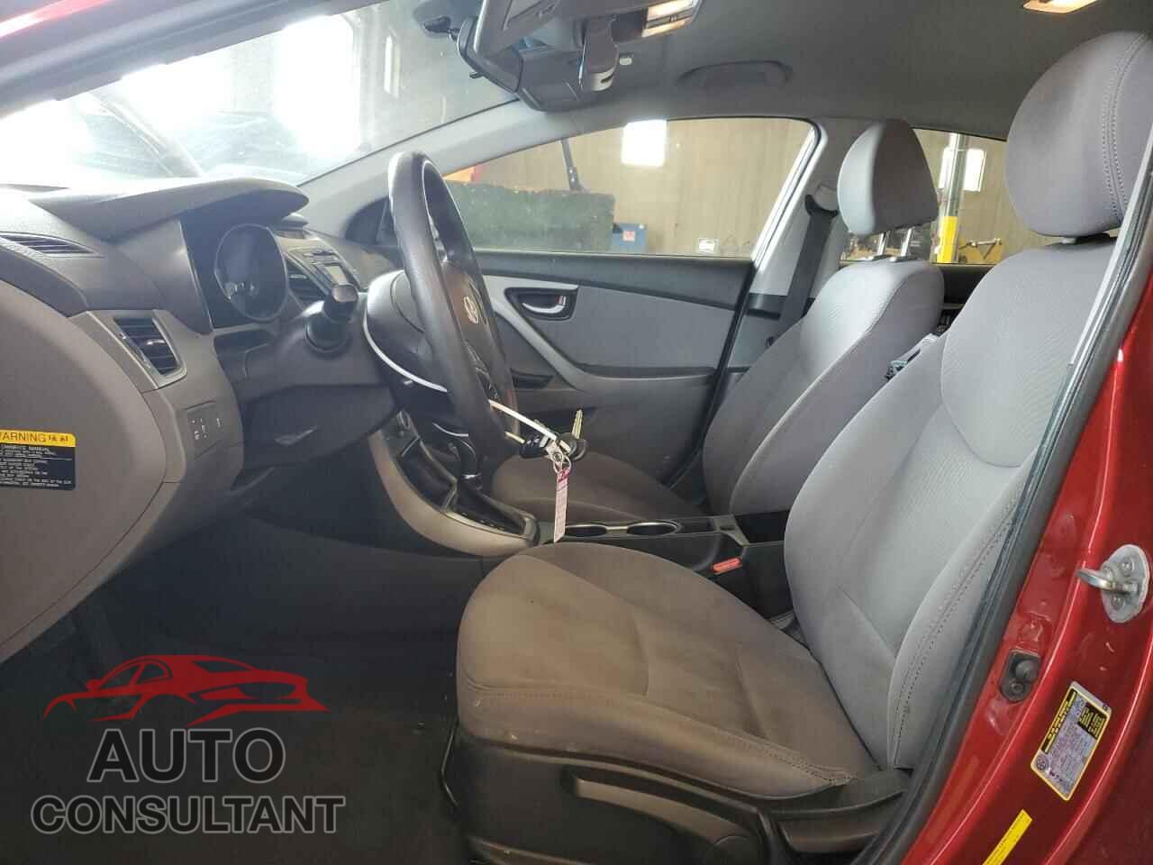 HYUNDAI ELANTRA 2015 - 5NPDH4AE4FH585964