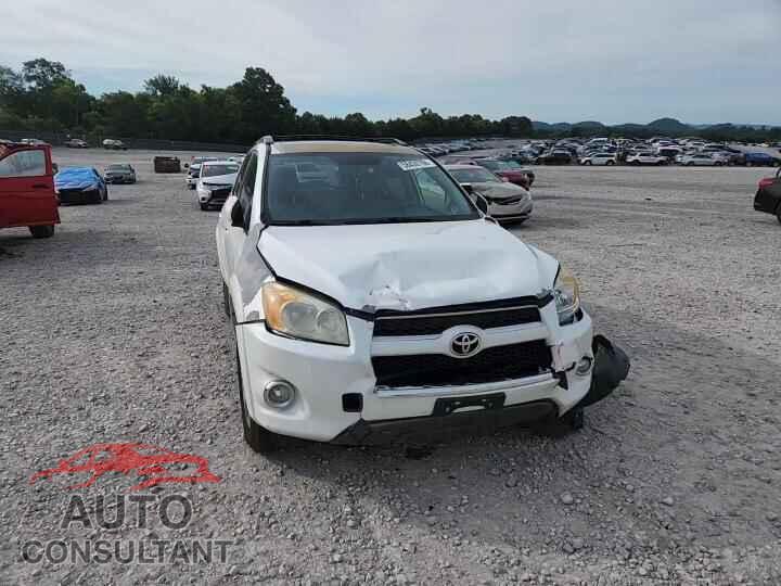 TOYOTA RAV4 2011 - 2T3YF4DV5BW082983