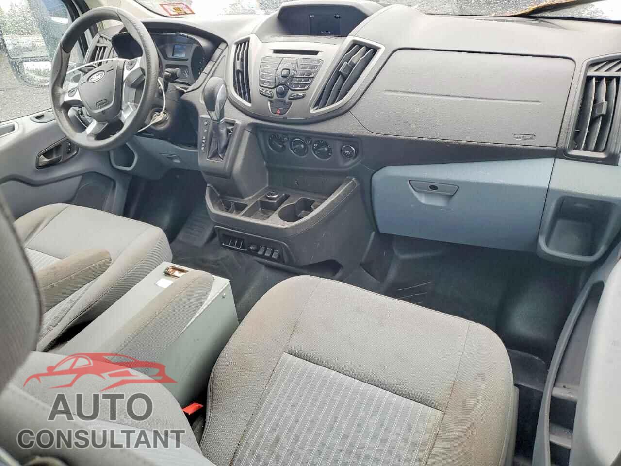FORD TRANSIT 2019 - 1FTYR1YM3KKA23768