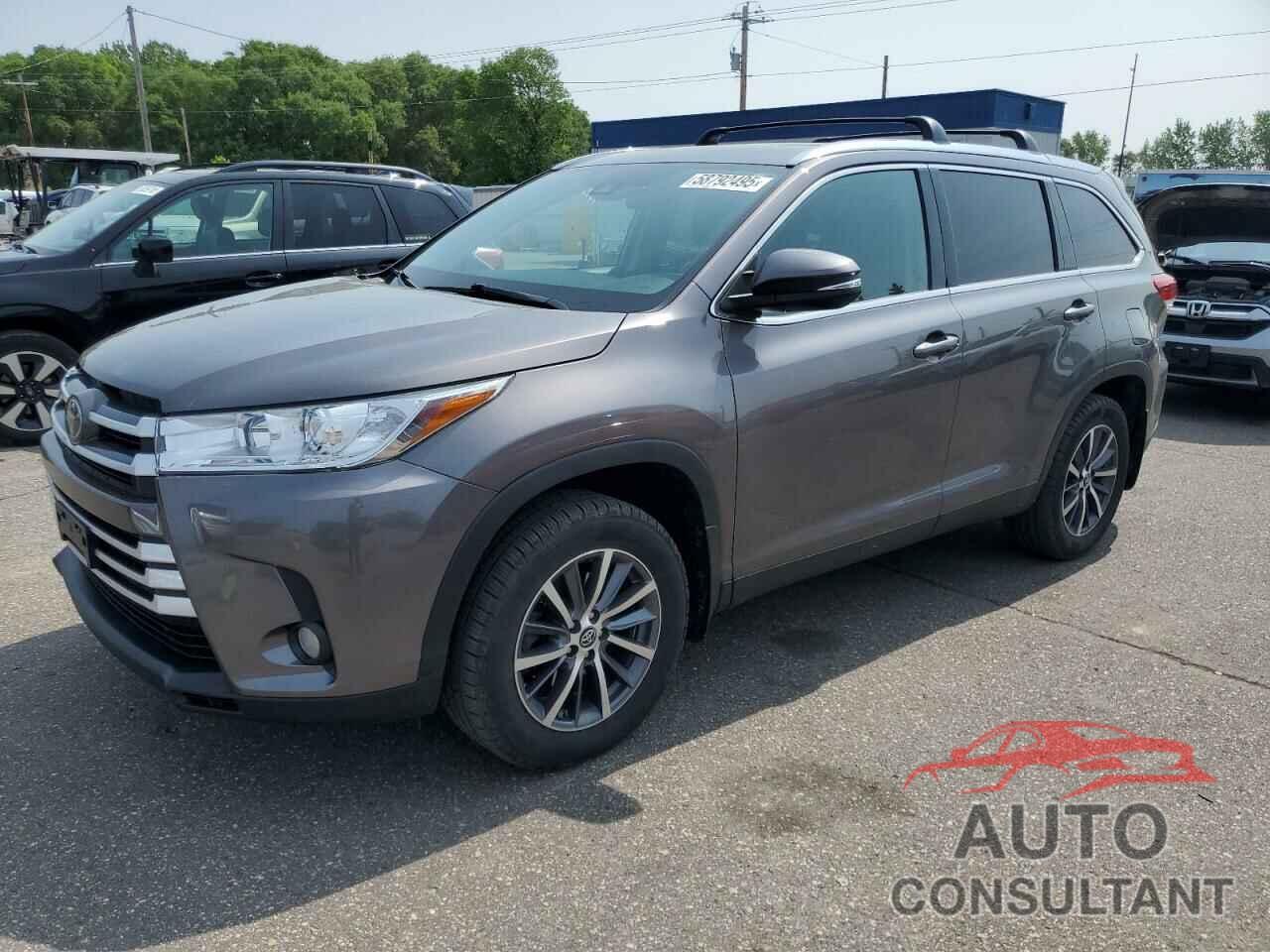 TOYOTA HIGHLANDER 2019 - 5TDJZRFHXKS569188