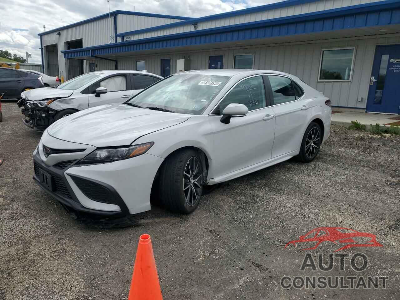 TOYOTA CAMRY 2022 - 4T1G11AKXNU066293