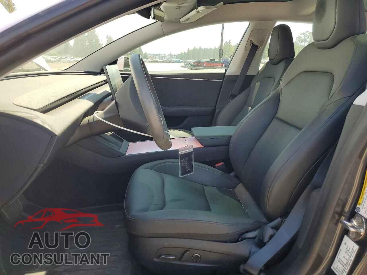 TESLA MODEL 3 2024 - 5YJ3E1EB8RF750856