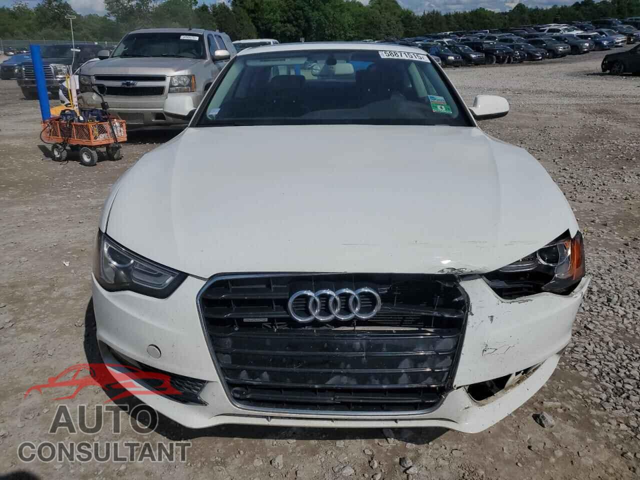 AUDI A5 2014 - WAUCFAFR8EA044429