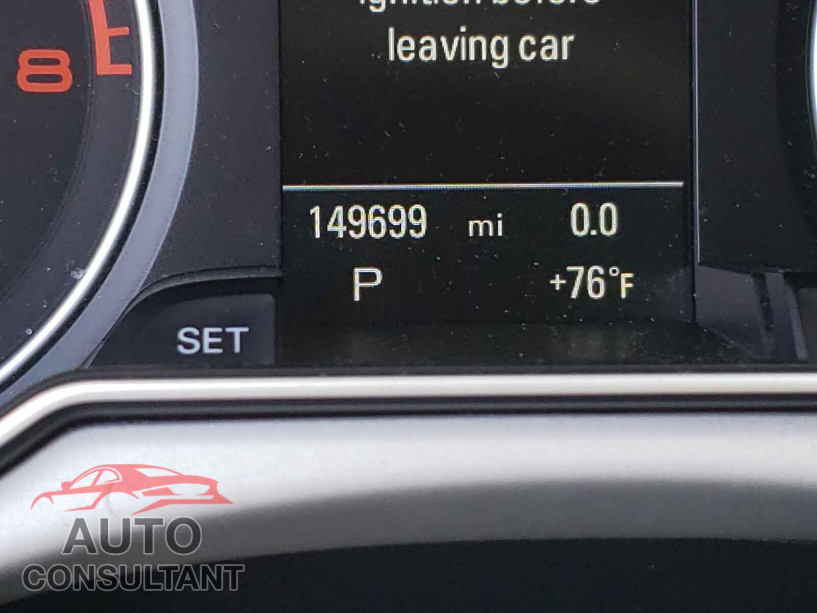 AUDI A4 2016 - WAUEFAFL4GN009323