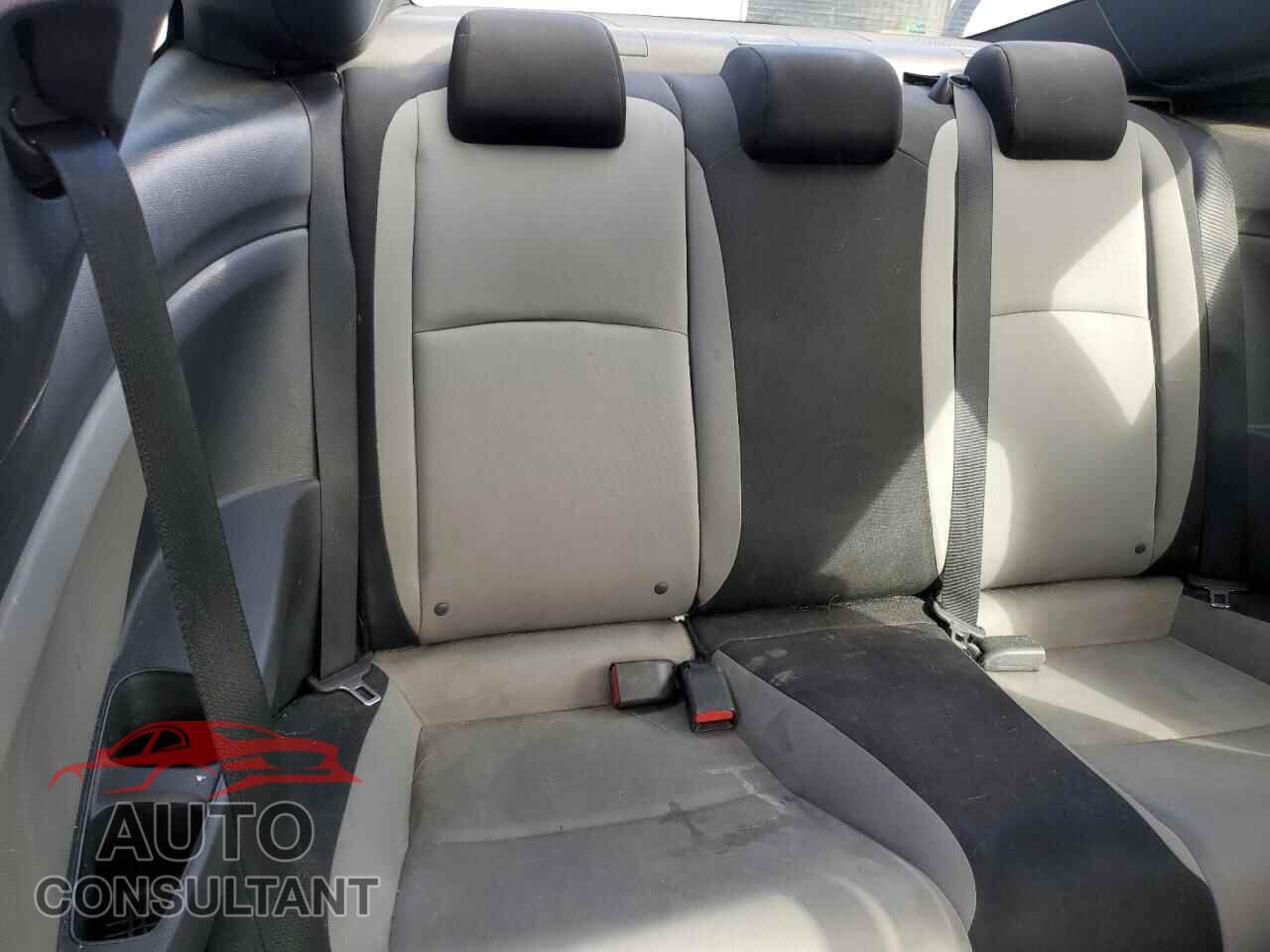 HONDA CIVIC 2017 - 2HGFC3B33HH362049