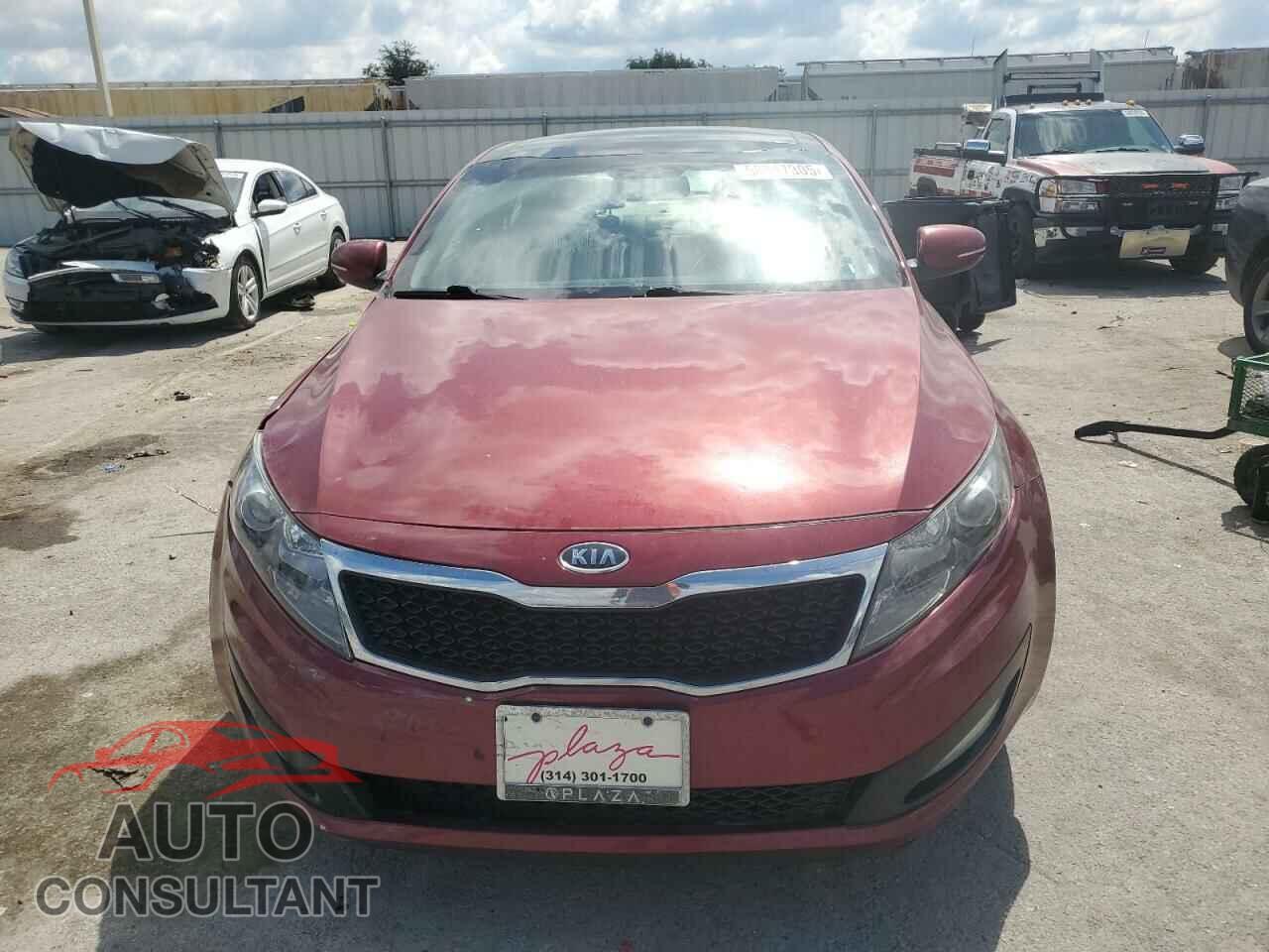 KIA OPTIMA 2011 - KNAGN4A76B5084136