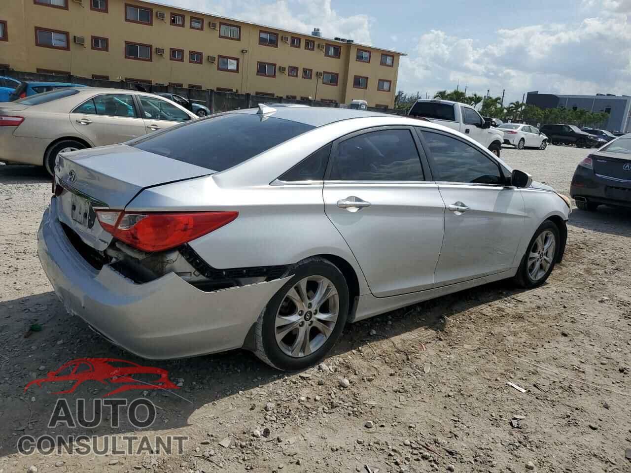 HYUNDAI SONATA 2013 - 5NPEC4AC6DH632880