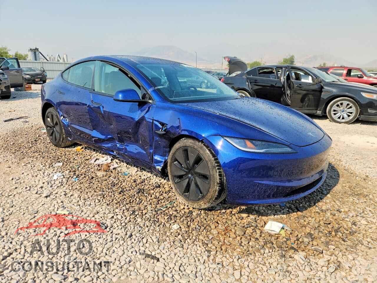 TESLA MODEL 3 2025 - 5YJ3E1EBXSF044509