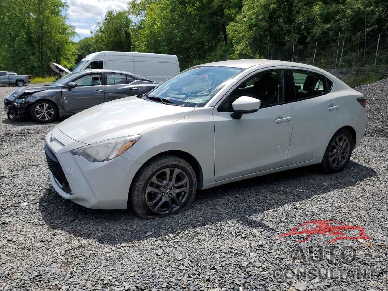 TOYOTA YARIS 2019 - 3MYDLBYV9KY528148
