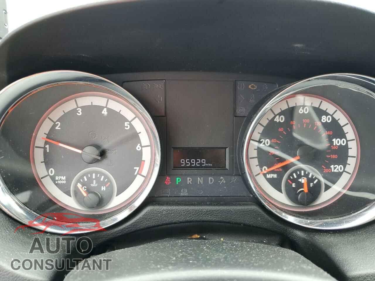 DODGE CARAVAN 2011 - 2D4RN4DG7BR663326