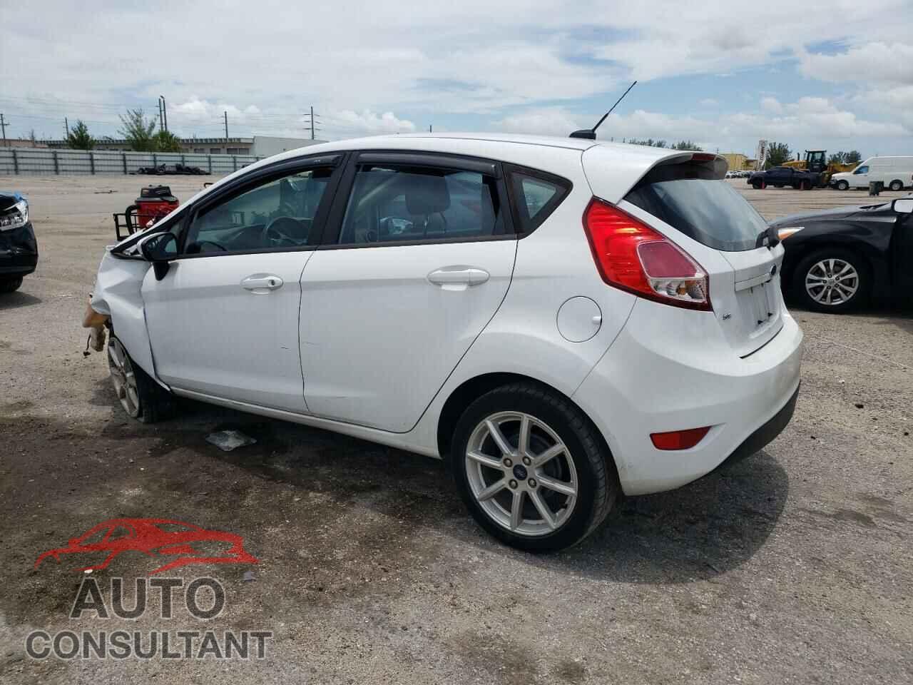 FORD FIESTA 2019 - 3FADP4EJ1KM136777